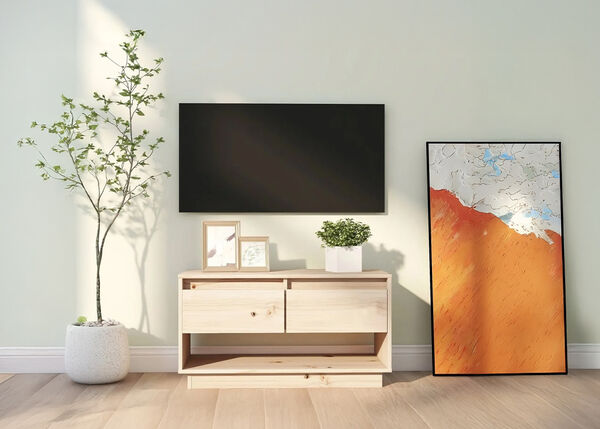 Rustikale Holz-TV-Wohnwand mit Flachbildschirm, Stauraum-Schr&auml;nken, schwebendem Regal und Landhausstil-Dekoration, perfekt f&uuml;r modernes Wohnzimmerdesign.