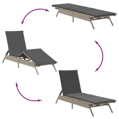 vidaXL Sonnenliegen 2 Stk. mit Tisch Hellgrau Poly Rattan