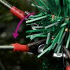 vidaXL Weihnachtsbaum mit Beleuchtung und Kiefernzapfen Gr&uuml;n 195 cm